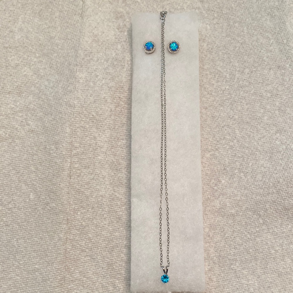 Blue Gem Necklace and Earrings